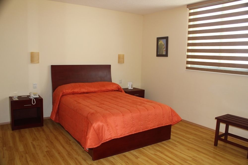 Hotel Cr Tehuacan Ngoại thất bức ảnh