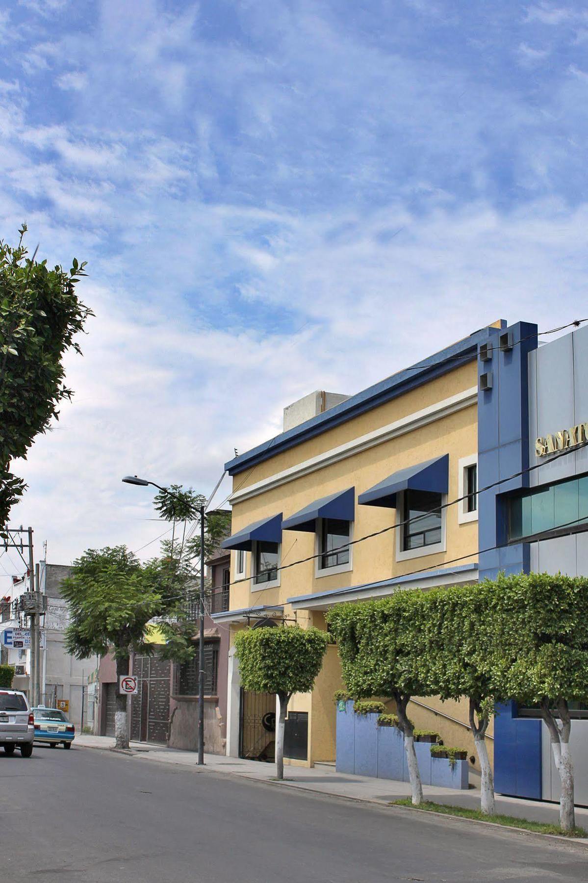 Hotel Cr Tehuacan Ngoại thất bức ảnh